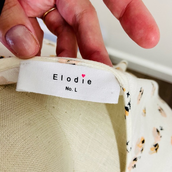 CYBER SALE🕊️elodie floral print cream scrunch sleeve cottage core ditsy blouse - Picture 5 of 7